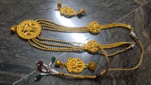 Exquisite Gold-Toned Indian Jewelry Set