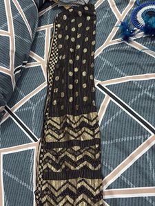 Elegant Black & Gold duppata