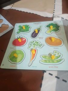 Set of 1 wooden puzzle Toy