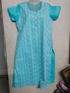 Beautiful Cyan/White Embroidery/Chikankari Kurti