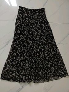 Vintage Floral Print Black Skirt
