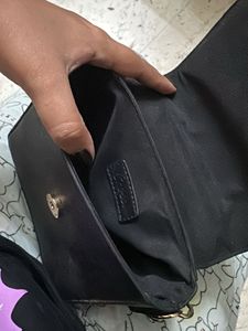Chic Black Ruched Handle Crossbody Bag