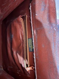 OZOAND AUSTRALIA Vintage Maroon Leather Shoulder B