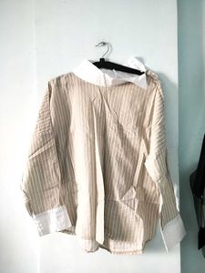 Striped Button-Up Shirt with Collar ⭐