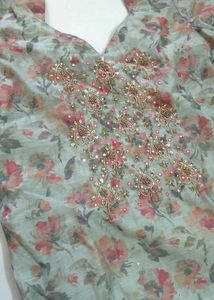 Floral Print Embellished Kurta set