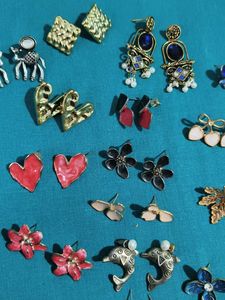 15 Assorted Fashion Earrings Set 🌹 ❤️