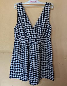 Houndstooth V-Neck Mini Dress &amp; Inner
