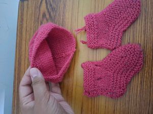 Woolen Cap With Socks