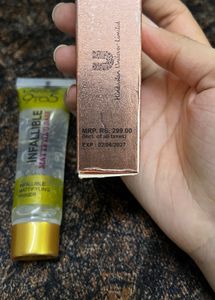 Lakme 9 to 5 Infallible Mattifying Primer