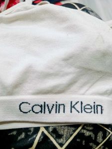 🇳🇿💫🎀Calvin Klein sports bra