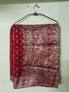 pure banarsi zari saree