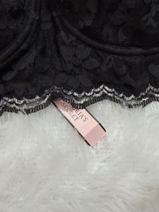 Victoria’s Secret bra