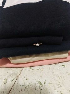 5 korean tops (size S)