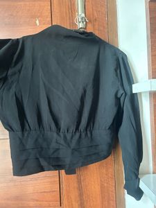 Black Full Sleeves Top