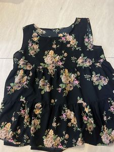 Black Floral Tiered Tunic Top
