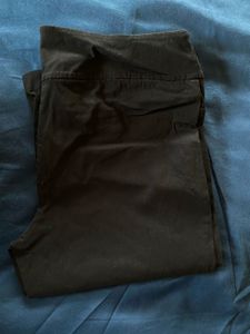 Black Capris