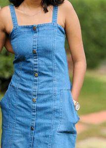 Denim dress