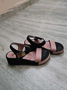 Comfy Heel Sandal 💗