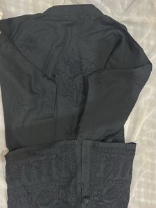 Black Embroidered Kurta