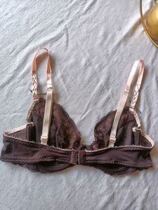 Hector Studio Brand Bra