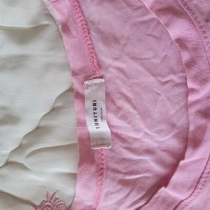 pink t-shirt 💖