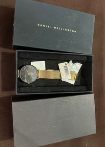 Authentic Daniel Wellington Petite Watch