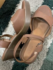 Casual Heel