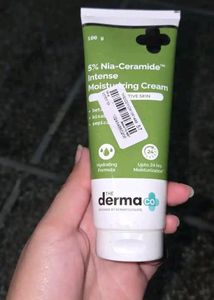 Thee Derma Co 5% Nia-Ceramide Intense Moisturizer