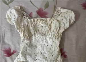 Floral Smocked Puff Sleeve Top