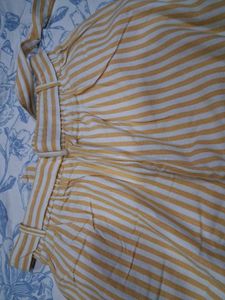 Yellow &amp; White Striped Wide-Leg Culottes 🌼