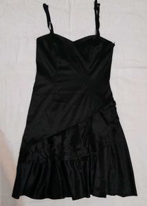 Elegant Black Ruffled Midi Dress