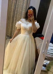 Elegant Off-Shoulder fluffy gown🦋🎀❤️
