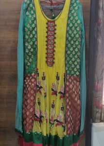 Elegant Embroidered Anarkali Kurta