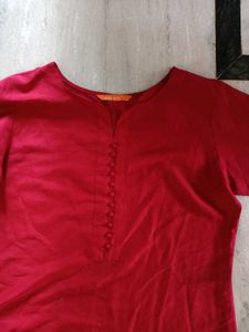 Maroon Cotton Kurta (thread pullings are there)