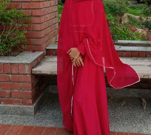 Elegant Magenta Kurta Set with Dupatta