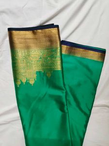 Elegant green  crepe Silk Saree