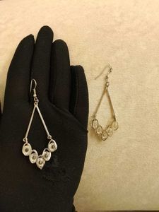 2pair Dangle Earrings with Clear Stones
