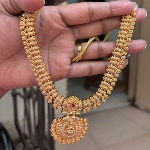 Traditional Gold Lakshmi Necklace &amp; Jhumka Earring