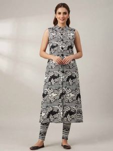 Chic Black & White Ethnic Kurta Set