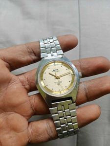 vintage Vivek HMT Watch hand winding