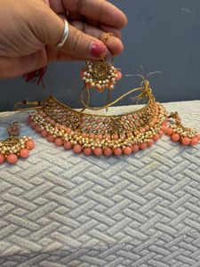 Stunning Pink &amp; Gold Kundan Necklace Set