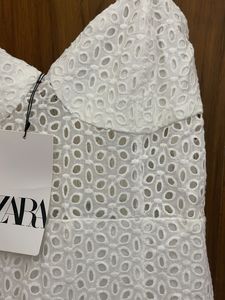 Zara Chic White Broderie Anglaise Mini Dress