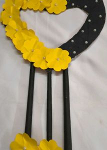 Heart wall hanging yellow flower beautiful looking