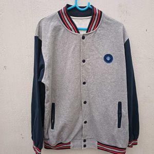 🩶🔷️Varsity jacket ✨️✨️✨️