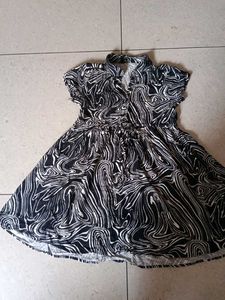 Black & White Swirl Print Dress