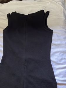 Chic Black Cut-Out Neckline Dress