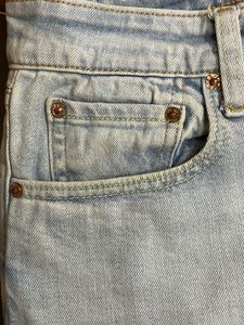 LEVIS ORIGINAL JEANS