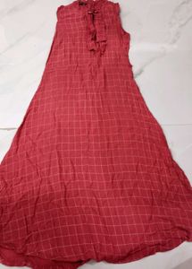 pink Checkered Sleeveless midi
