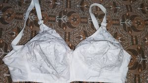 BRA Combo SALE.....5 BRA COMBO
