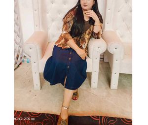 Stylish Denim Midi Skirt